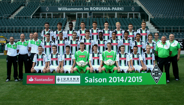 Der Nachwuchs der Borussia aus Mönchengladbach ist auch im Januar 2015 wieder auf dem Kunstrasenrechteck in der LOKHALLE in Göttingen am Start. Damit werden die Gladbacher Nachwuchsfohlen zum insgesamt 7.Mal in Südniedersachsen auflaufen. Im vergangenen J